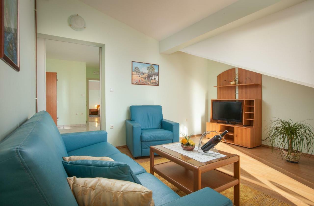 Apartments Cvjetni Dvori Makarska Zewnętrze zdjęcie