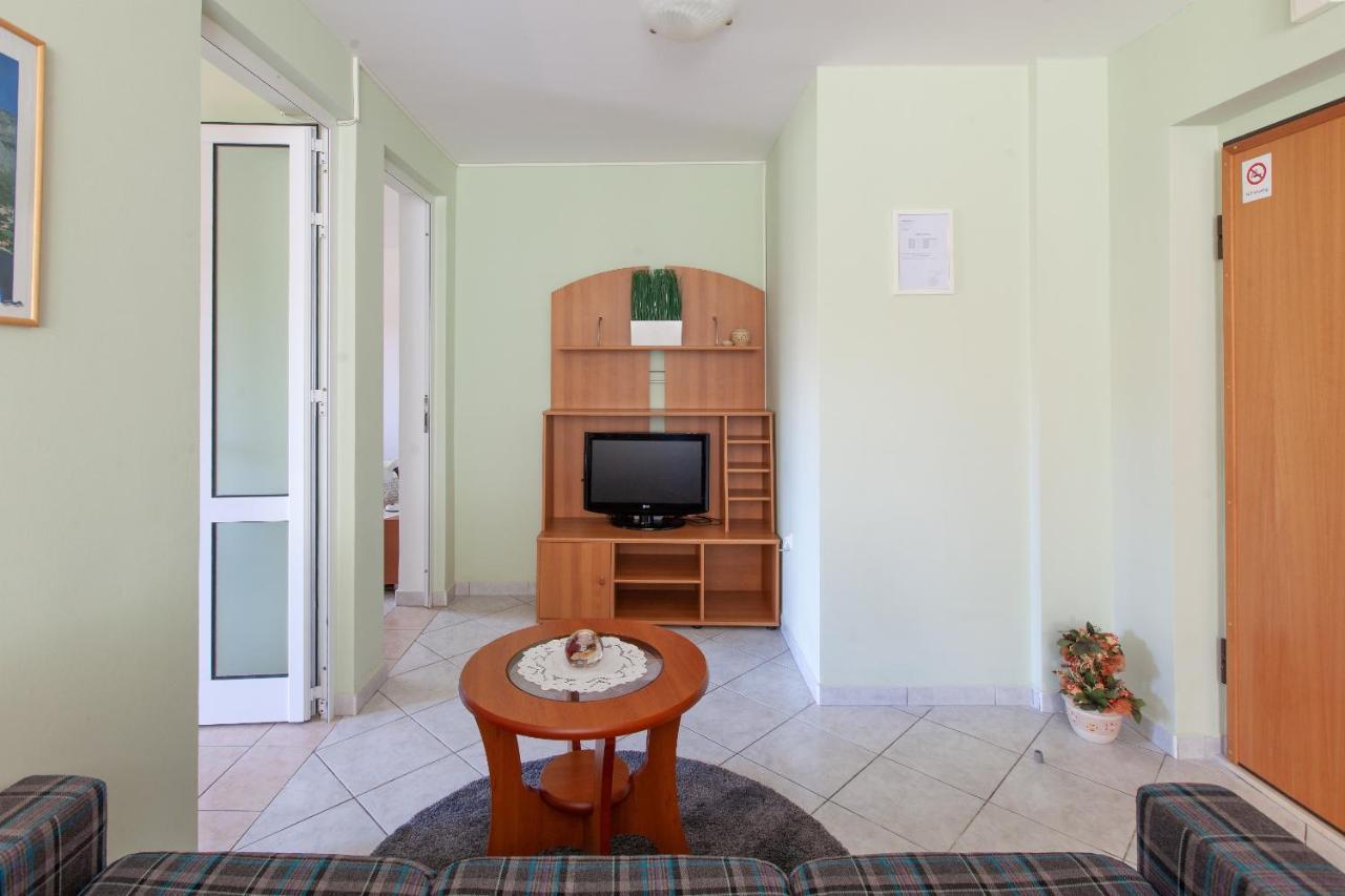 Apartments Cvjetni Dvori Makarska Zewnętrze zdjęcie